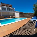 Mayla Surf House Tatil Evi