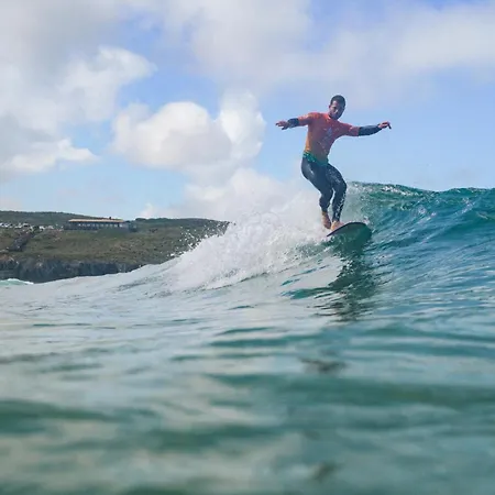 Mayla Surf House Semesterbostad