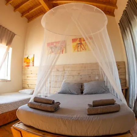 Semesterbostad Mayla Surf House Aljezur